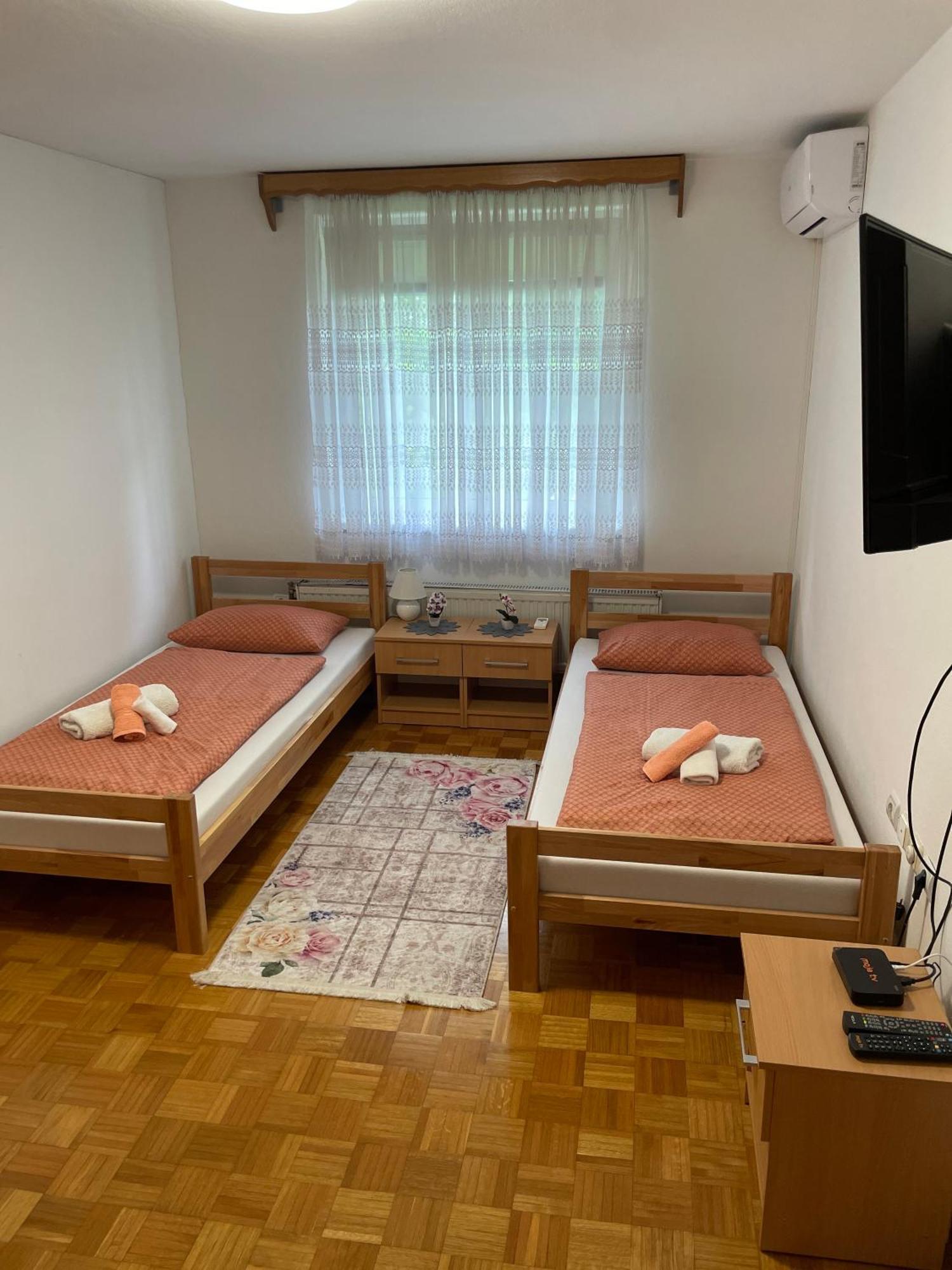Gradacac Sobe Lara 아파트 외부 사진